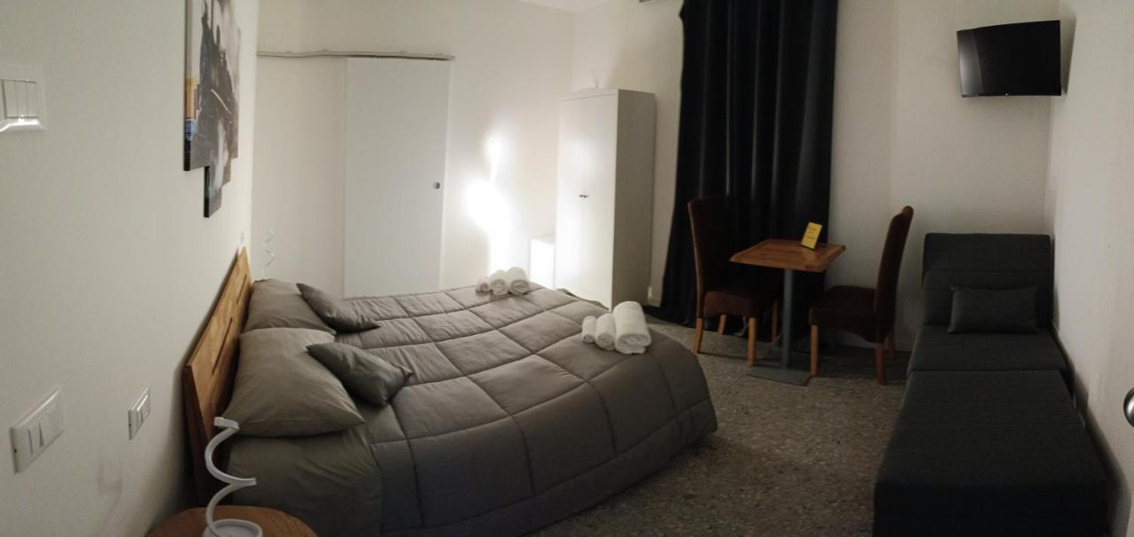 B & B Ultimo Miglio Treviso Buitenkant foto